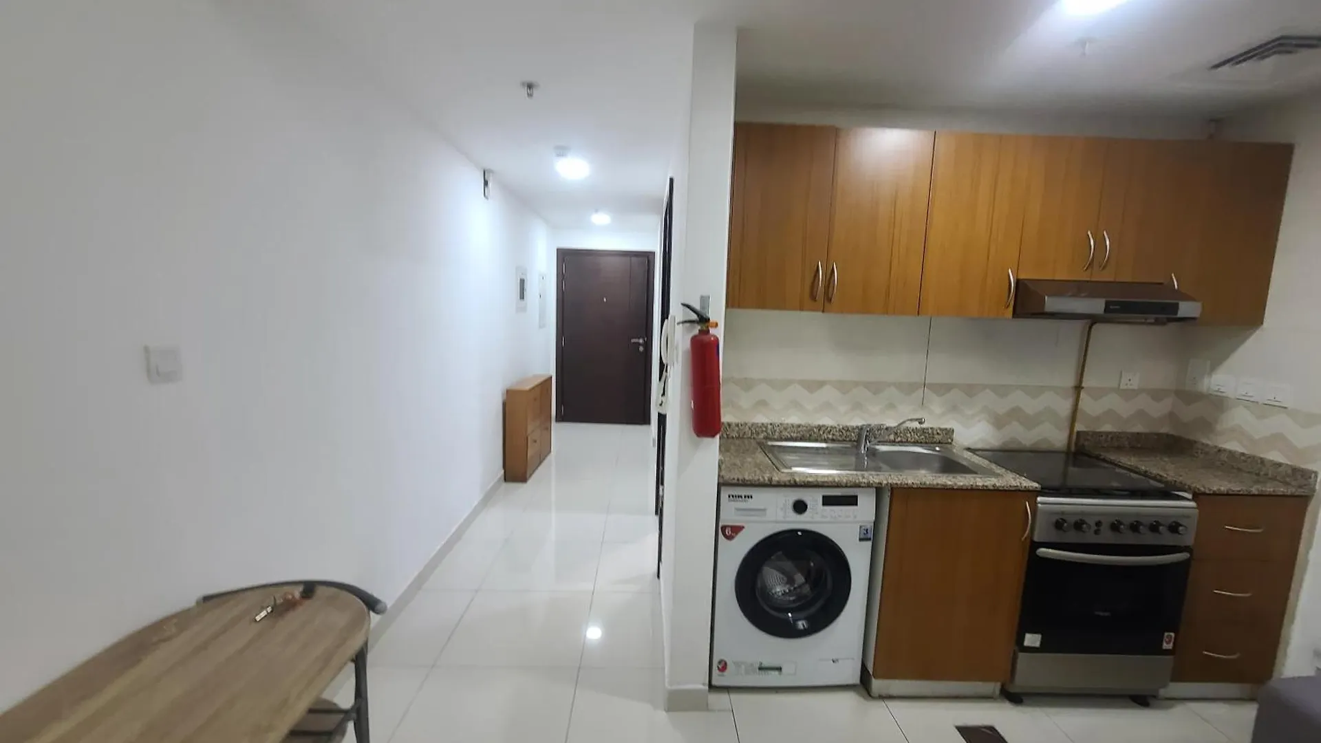 Furnished Studio Apartments For Rent In Dubaj 0*,